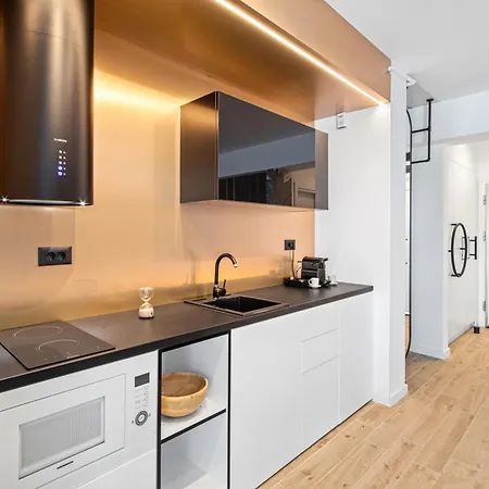 Apartment 5 Senses By Jorge - Infinity Pool & Navodari