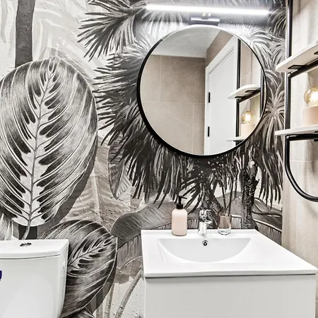 5 Senses By Jorge - Infinity Pool &