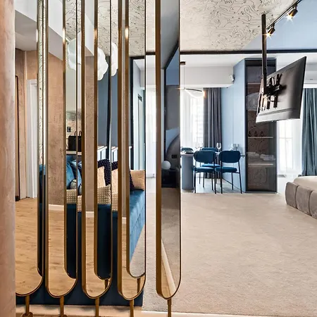 5 Senses By Jorge - Infinity Pool & *