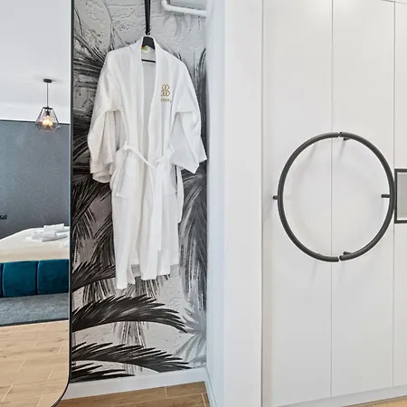 5 Senses By Jorge - Infinity Pool & *